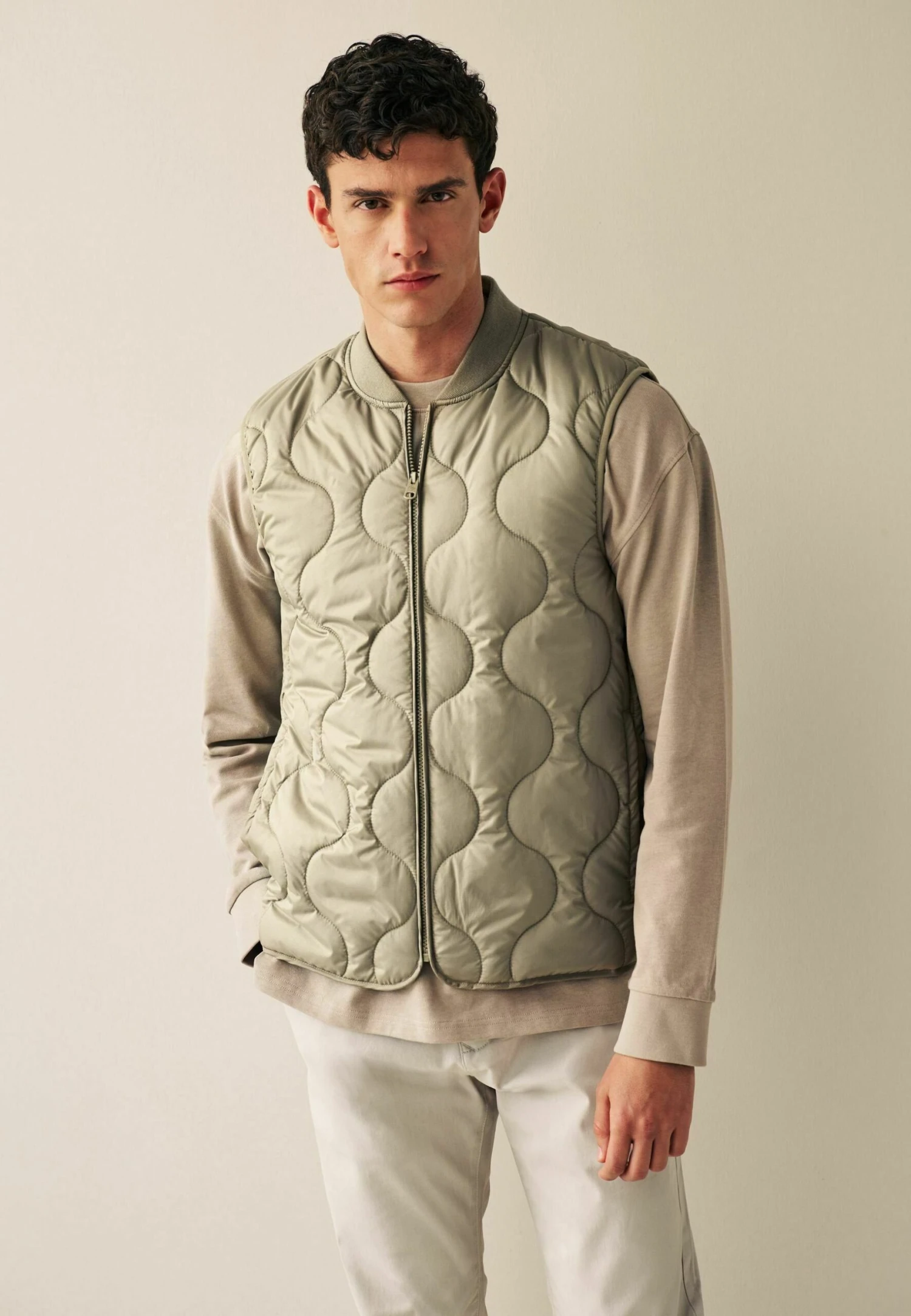Next Shower Resistant Quilted Gilet Standard - Bodywarmer - Stone Natural - Afbeelding 5