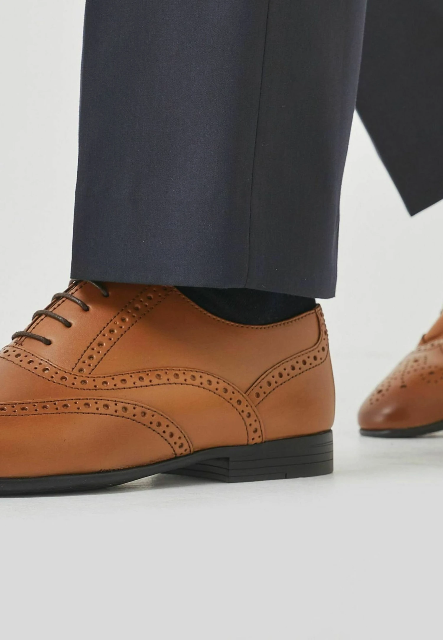 Next Oxford Brogue Wide Fit - Veterschoenen - Tan Brown - Afbeelding 2