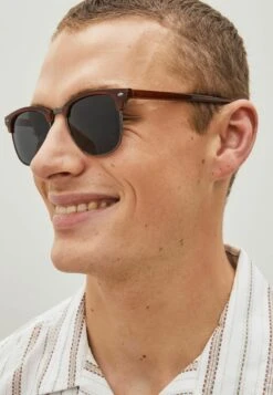 Next Retro Polarised Standard - Zonnebril - Amber Orange