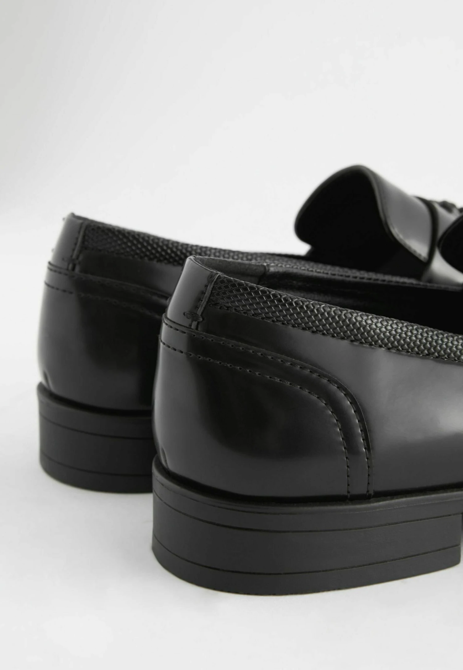 Next High Shine Tassel Standard - Instappers - Black - Afbeelding 4