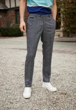 Next Trimmed Check - Chino - Blue