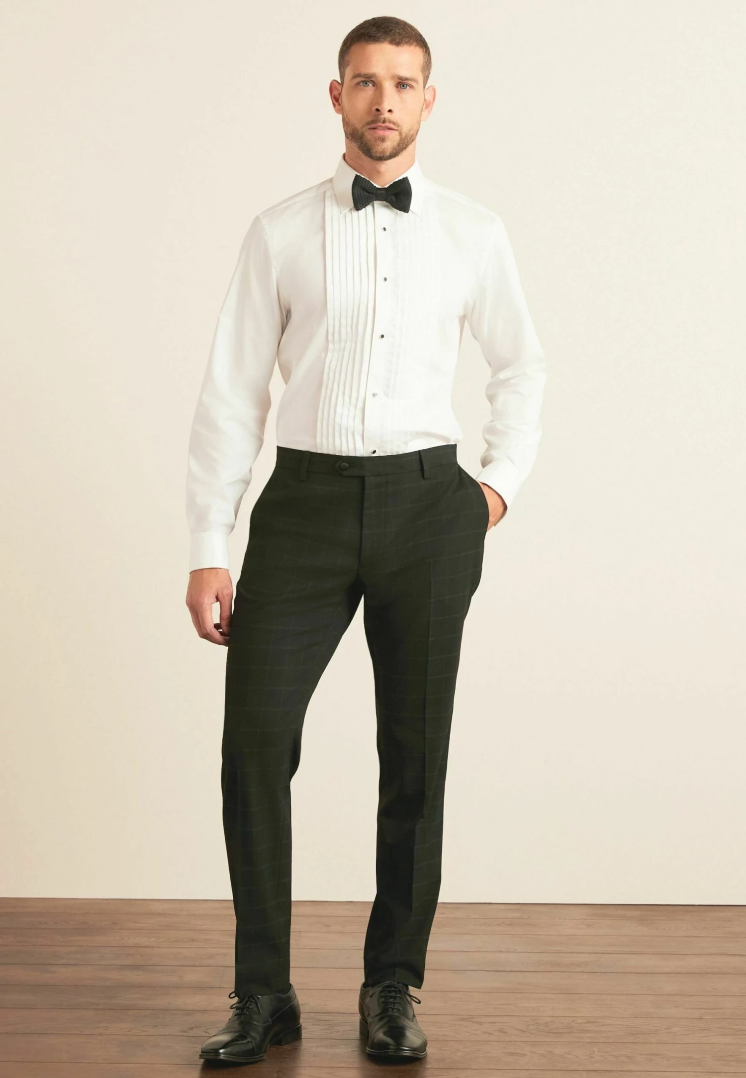 Next Check - Chino - Black