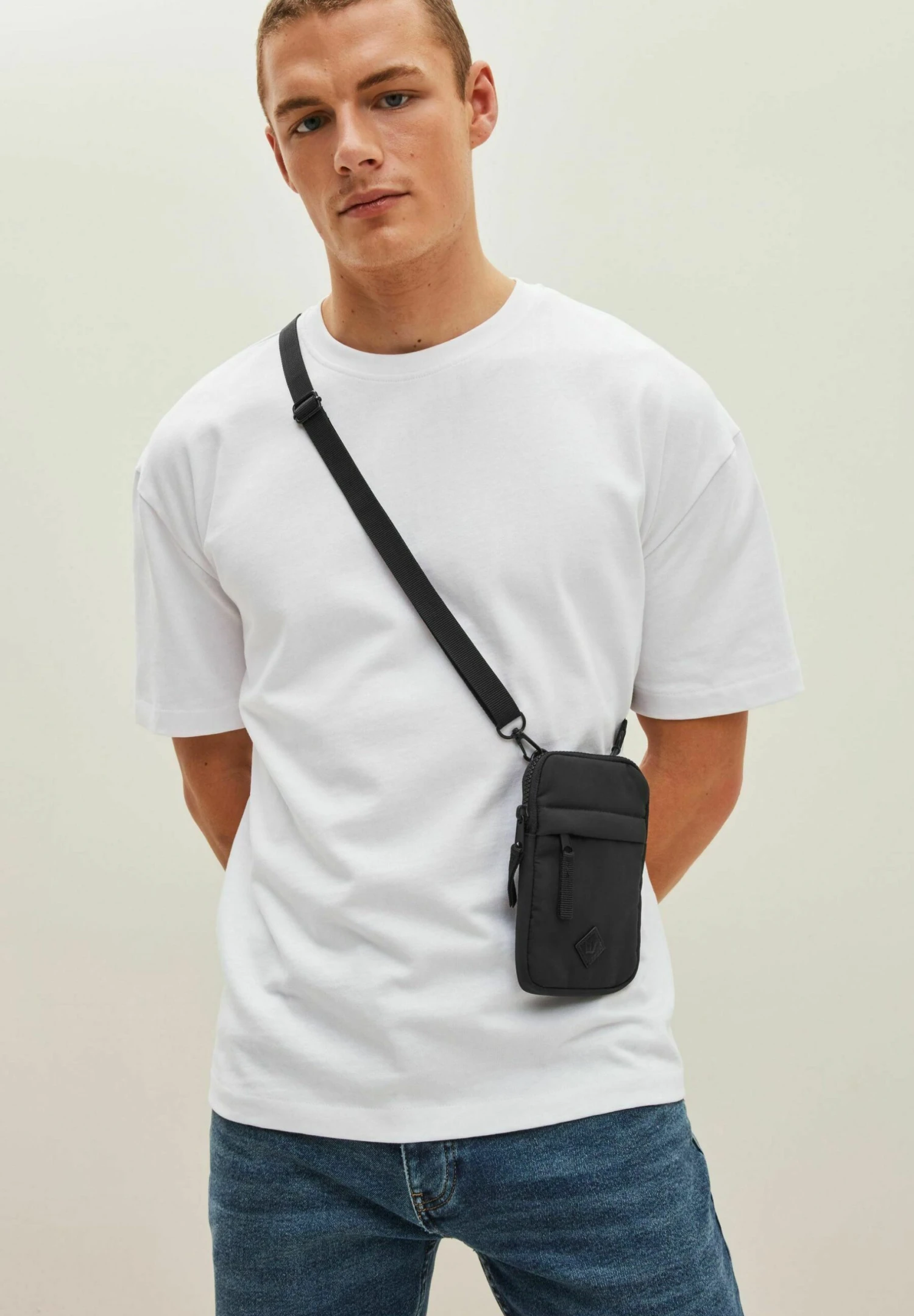 Next Telefoonhoesje - Black