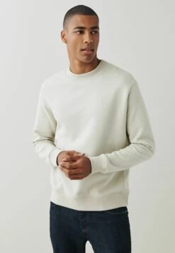 Next Crew - Sweater - Cream
